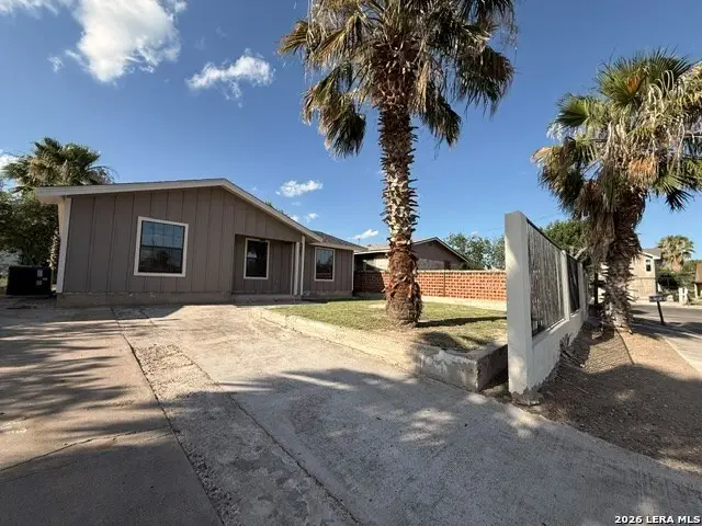 1981 Hoover St., Eagle Pass, TX 78852 - #3