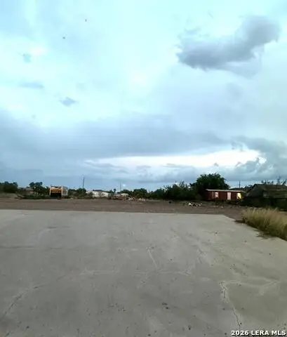 1910 Lewis Street, Eagle Pass, TX 78852 - #2