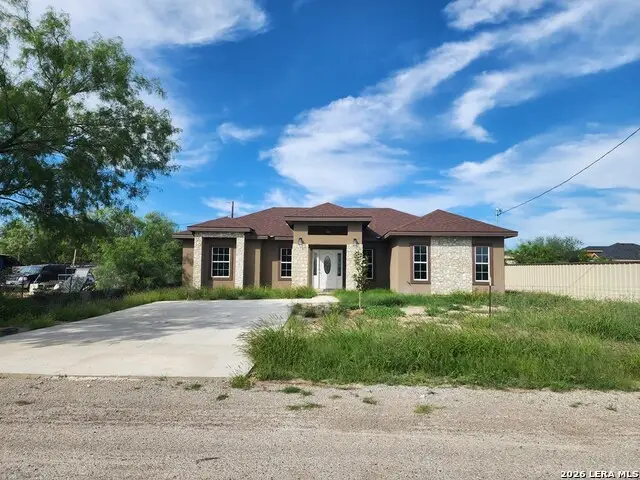69 Windmill Drive, Eagle Pass, TX 78852 - #2