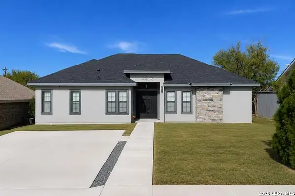 2213 Willow Trail, Eagle Pass, TX 78852