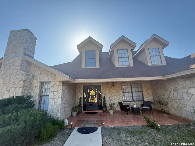 1437 N Bibb Ave, Eagle Pass, TX 78852 - #3