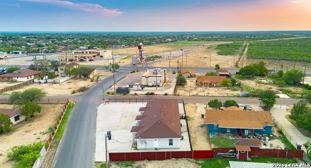 423 Fresno Street, Eagle Pass, TX 78852 - #3