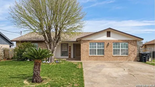 1563 Paseo Encinal Dr, Eagle Pass, TX 78852 - #1