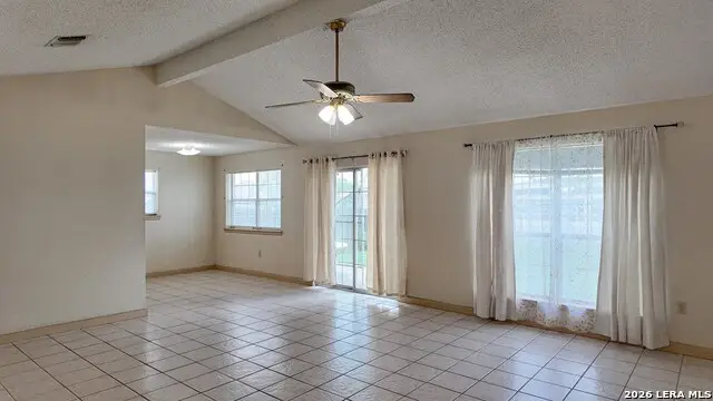 1563 Paseo Encinal Dr, Eagle Pass, TX 78852 - #3