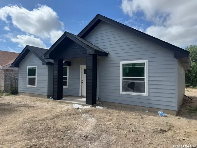 111 Costa Rica Dr, Eagle Pass, TX 78852 - #2