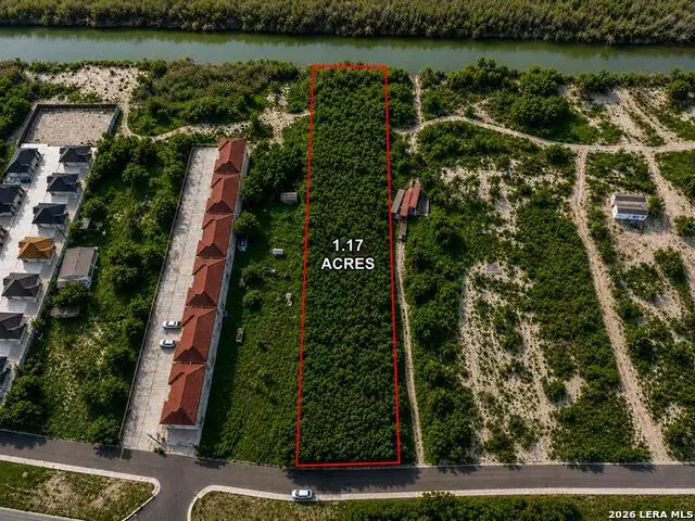 425 Riverside Dr., Eagle Pass, TX 78852 - #1
