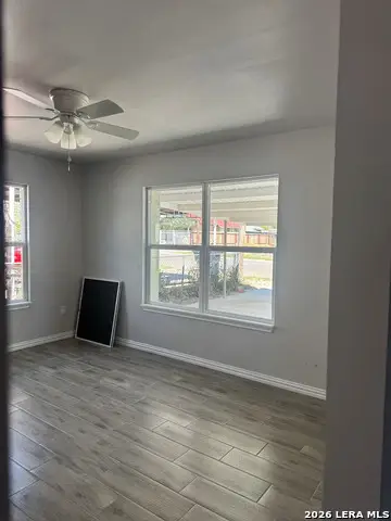 919 Ave C, Eagle Pass, TX 78852 - #3