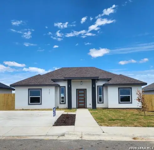 3193 Mauricio Libson Blvd., Eagle Pass, TX 78852 - #1