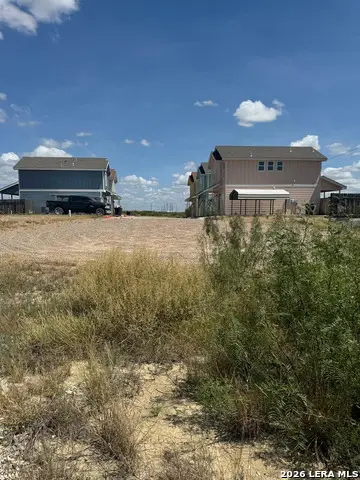 2556 (REAR) Fox Place-back Area-vacant Land, Eagle Pass, TX 78852