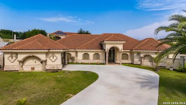 2298 San Juan Dr, Eagle Pass, TX 78852