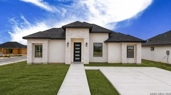 3189 Mauricio Libson, Eagle Pass, TX 78852