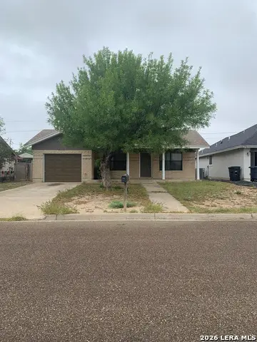 1019 Flores Dr, Eagle Pass, TX 78852