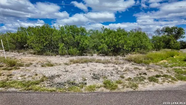 32 Borjon Dr, Eagle Pass, TX 78852 - #3