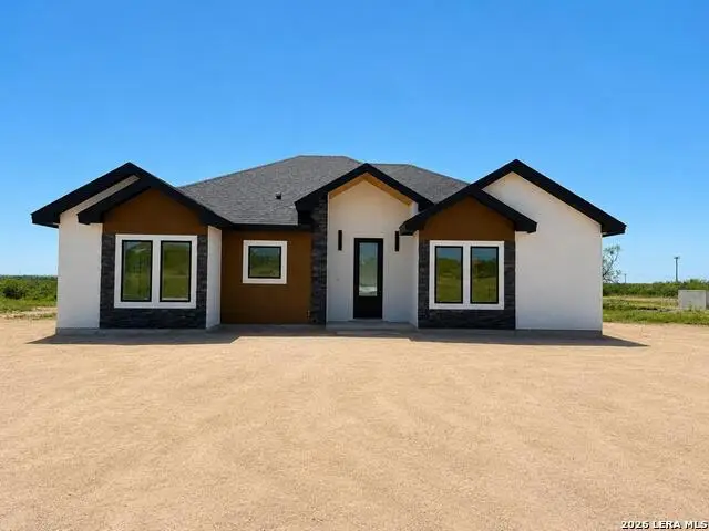 2283 Rio Sabinas Dr., Eagle Pass, TX 78852 - #1