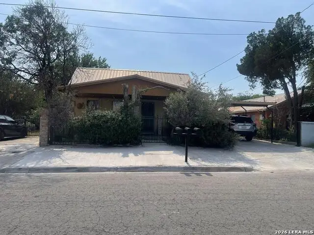 927 Colorado, Eagle Pass, TX 78852 - #1