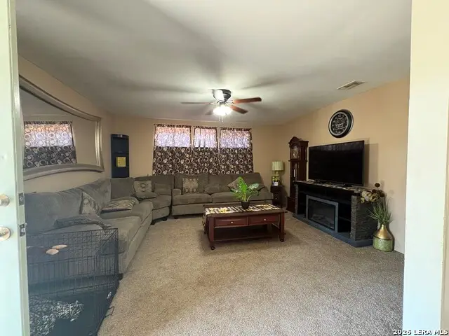 403 11th, Carrizo Springs, TX 78834 - #2