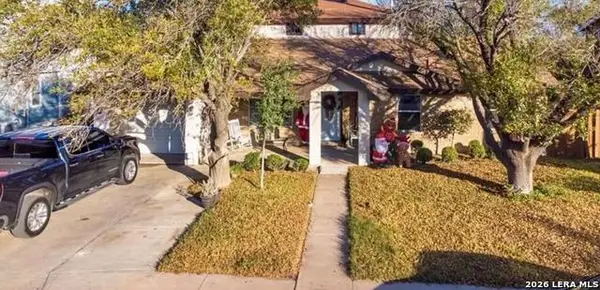 1701 Camarinos Drive, Eagle Pass, TX 78852