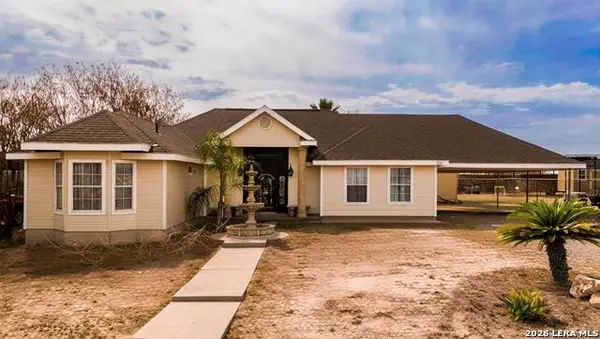 626 Wild Wood Drive, Eagle Pass, TX 78852