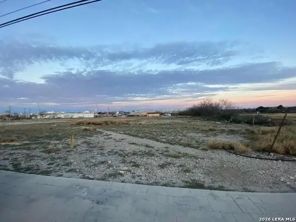 1133 Eidson Rd, Eagle Pass, TX 78852