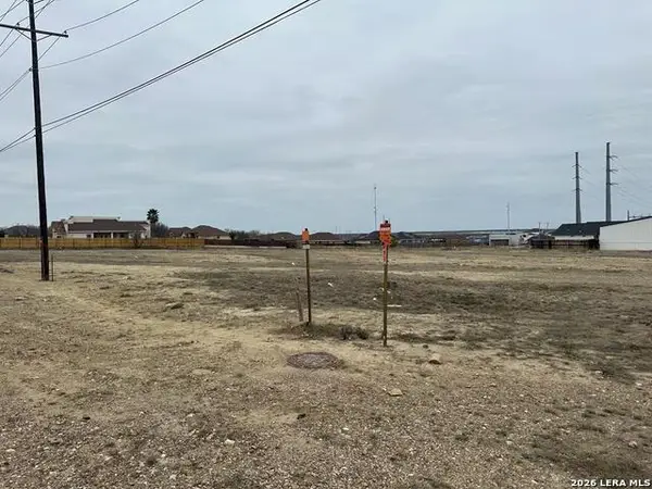 2386 N Veterans Blvd, Eagle Pass, TX 78852