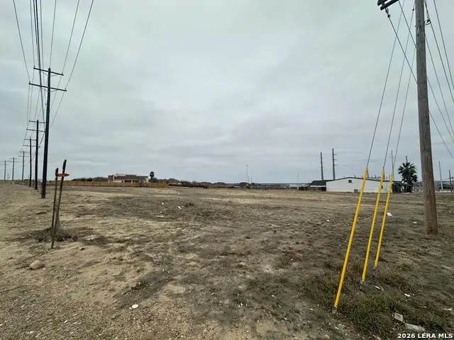 2386 N Veterans Blvd, Eagle Pass, TX 78852 - #2