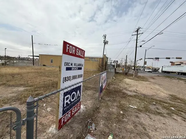 2399 Main St, Eagle Pass, TX 78852 - #3