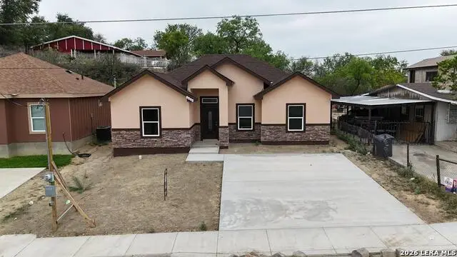 1956 Quarry St, Eagle Pass, TX 78852 - #1
