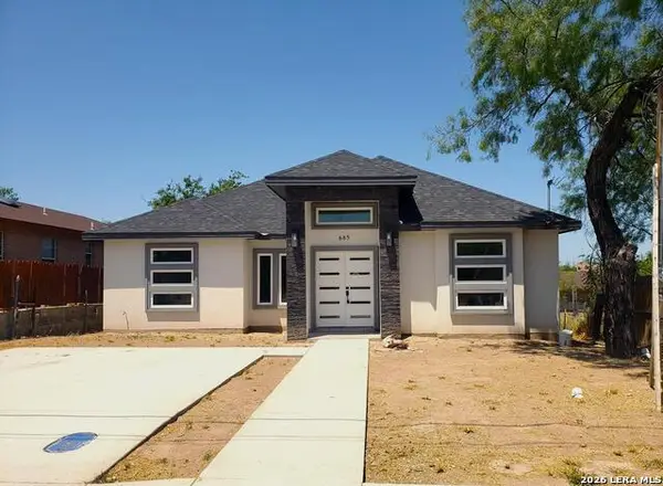 685 Trinity Street, Eagle Pass, TX 78852