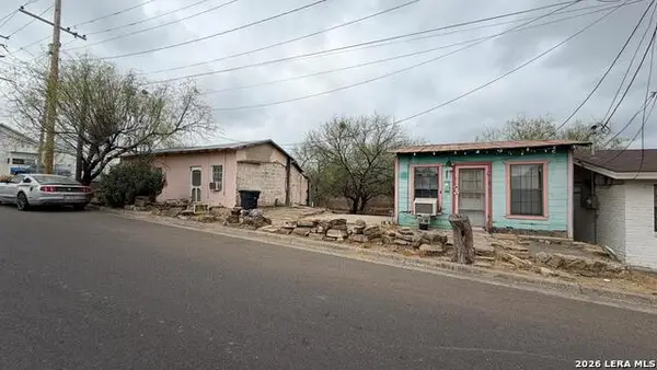 599 Commercial St, Eagle Pass, TX 78852