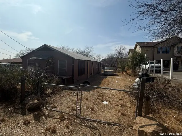 229 Comal, Eagle Pass, TX 78852 - #2