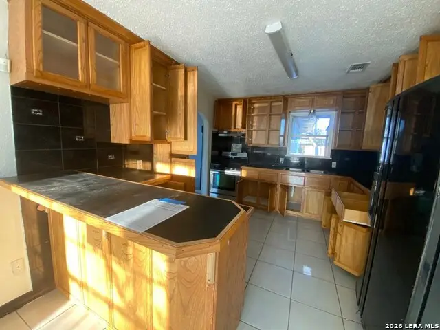 1607 Avenue P, Del Rio, TX 78840 - #3