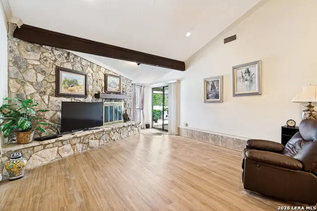 510 Fairway Dr, Kerrville, TX 78028 - #3