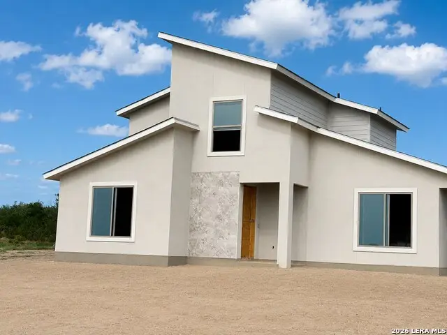 2222 Rio Sabinas Dr., Eagle Pass, TX 78852 - #2