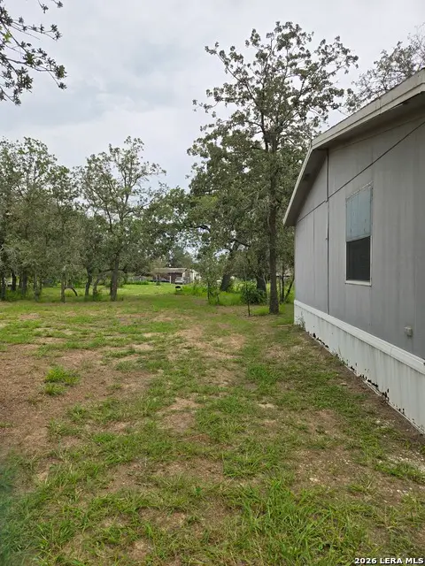 270 Camelot Ln, San Antonio, TX 78264 - #2