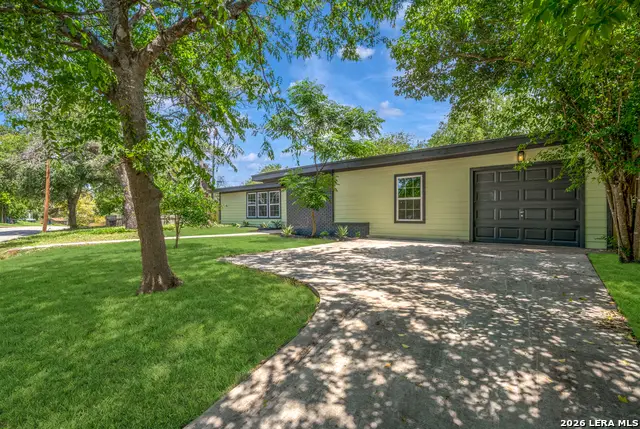 546 Byrnes Dr, San Antonio, TX 78209 - #3