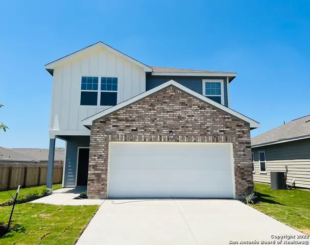 8907 Colony Mdw, Converse, TX 78109 - #1