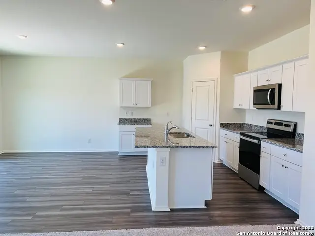 8907 Colony Mdw, Converse, TX 78109 - #2