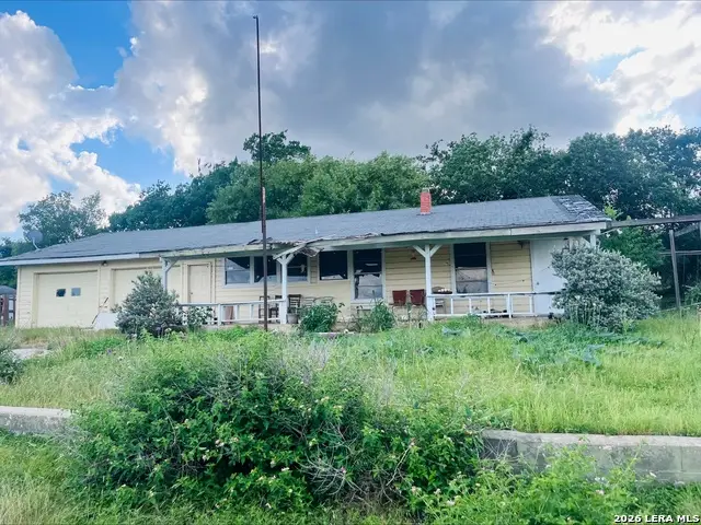 9 Sky Line Dr, Comfort, TX 78013 - #1