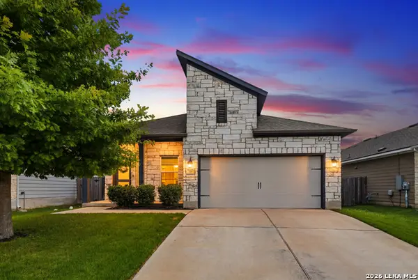 129 Lacey Oak Loop, San Marcos, TX 78666