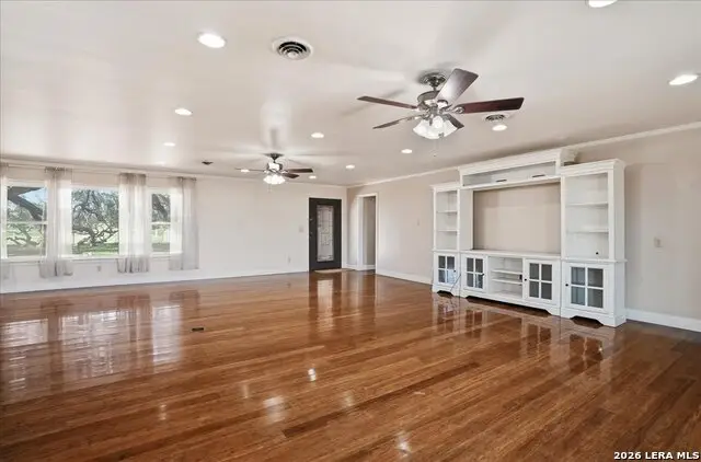 955 S Highway 37 Access, George West, TX 78022 - #2