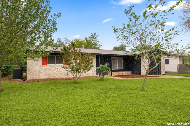 5230 Swann Ln, San Antonio, TX 78219 - #3