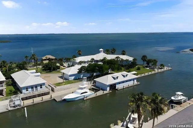 140 Bay Harbor Dr, Aransas Pass, TX 78336 - #3