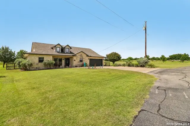 308 Wood View Cir, Bandera, TX 78003 - #3