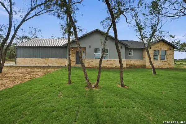 157 Sylashayes Loop, Pleasanton, TX 78064