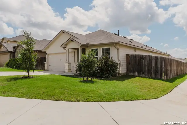 6554 Hoffman Pln, San Antonio, TX 78252 - #3