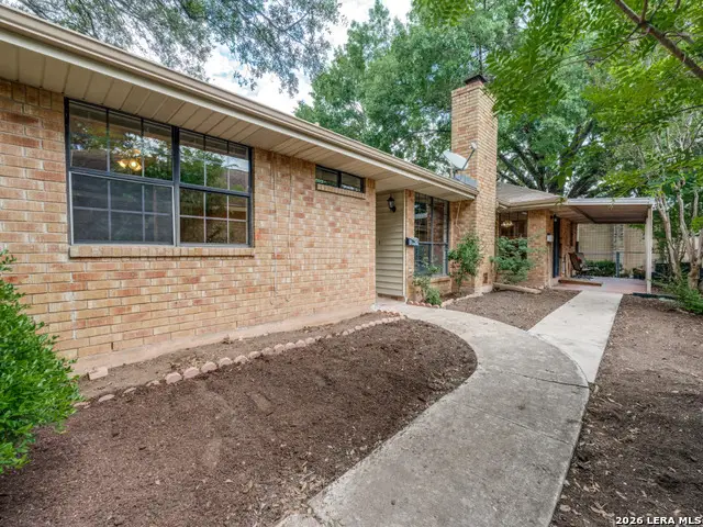 812 Robert Derrick Dr, Schertz, TX 78154 - #2