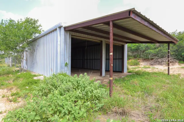 8711 County Road 1301, Moore, TX 78057 - #3