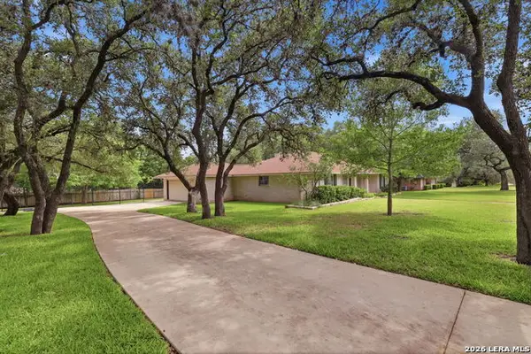 224 Sagecrest Dr, San Antonio, TX 78232