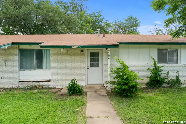506 Parkview Dr, Universal City, TX 78148 - #2