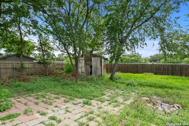 506 Parkview Dr, Universal City, TX 78148 - #3